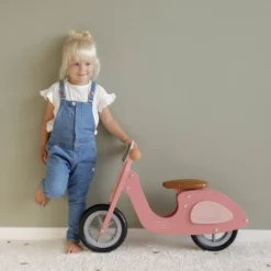 Kids Toy Shop 26 Kids Toy Shop -Kids Toy Shop 0012176 little dutch scooter hout pink 1 1000