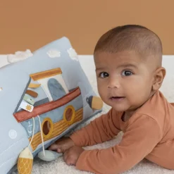 Little Dutch Activity Baby Triangle - Sailors Bay -Kids Toy Shop 0016995 little dutch activiteiten driehoek sailors bay sailors bay 5 1000