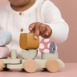 Little Dutch Wooden Stacking Train - Flowers & Butterflies 6 Little Dutch Wooden Stacking Train - Flowers & Butterflies -Kids Toy Shop 0017230 little dutch stacking train flowers butterflies flowers butterflies 4 1000