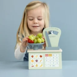 Little Dutch Toy Weighing Scale (New Look) 6 Little Dutch Toy Weighing Scale (New Look) -Kids Toy Shop 0018056 little dutch toy weighing scale essentials 2 1000