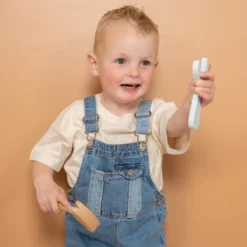 Little Dutch Wooden Mini Workbench 8 Little Dutch Wooden Mini Workbench -Kids Toy Shop 0018739 little dutch mini workbench 2 1000