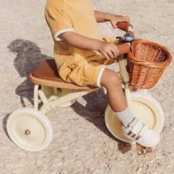 Banwood Trike - Cream -Kids Toy Shop BanwoodGonecamping 8