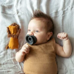 Pop & Go Pacifier - Cream Of The Crop + Coal Mate (Twin Pack) -Kids Toy Shop Doddle BeckyKimballPhoto 24 241c6b1c 361d 4823 b41e 4e9855140308 1024x1024 09319.1592231618