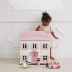 Le Toy Van Sophie's Wooden Dolls House -Kids Toy Shop H104 sophies house 2021 girl playing nursery set family and sophies car