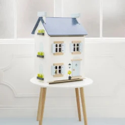 Le Toy Van Sky House Doll House -Kids Toy Shop H127 sky dolls house sitting on table