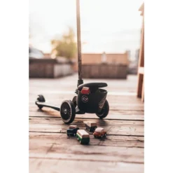 Scoot And Ride - Highway Kick 2 Scooter Brown Lines -Kids Toy Shop HWK2L BROWNLINES CARS02 p