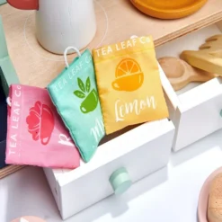 Tender Leaf Toys Bird's Nest Cafe -Kids Toy Shop closeup2