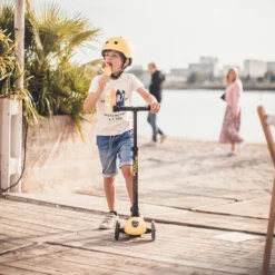 Scoot And Ride - Highway Kick 3 LED Lemon -Kids Toy Shop highway kick 3 led lemon 152958