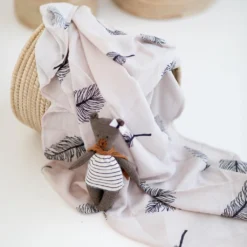 Miilk Muslin - Dreamcatcher Feather -Kids Toy Shop miilk muslin dreamcatcher feather lifestyle new 1800x1800 5033de4f 4bce 44e3 86a2 6585d045d7f4