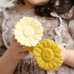 Natruba Daisy Rattle - Yellow -Kids Toy Shop natruba rattle daisy flower yellow 2