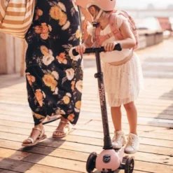 Scoot And Ride - Highway Kick 3 LED Rose -Kids Toy Shop pol pl SCOOTANDRIDE Highwaykick 3 LED Hulajnoga skladana ze swiecacymi kolkami 3 Rose 5455 21